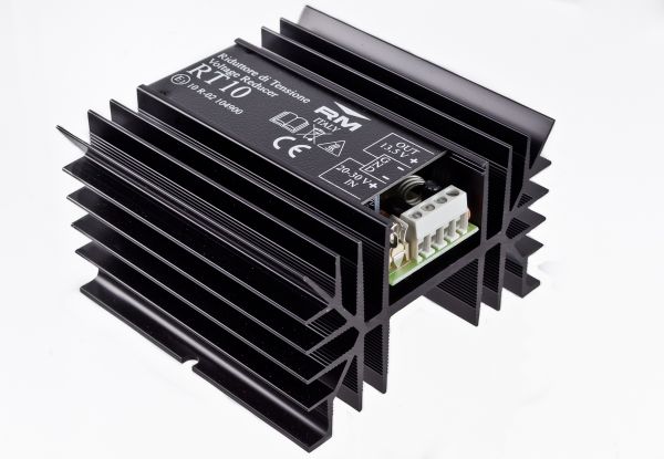 RM RT10 - Spannungswandler 24/12V 8/10A